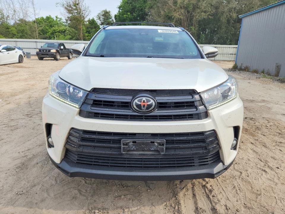 2017 Toyota VIN 5TDJZRFH3HS457258 COPART salvage auction — REAR END, Fl - Cert Of Title Slvg Rebuildable, sold $7,900 on 2026-07-31 (photo 5)