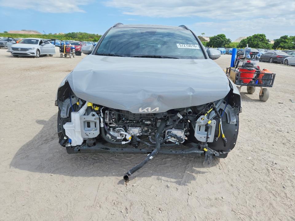 2025 Kia Sportage VIN 5XYK43DF1SG304870 COPART salvage auction — FRONT END, Fl - Certificate Of Destruction, sold $25 on 2026-07-21 (photo 5)