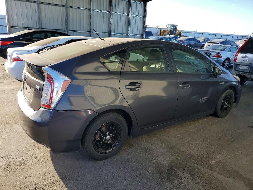 2012 Toyota Prius VIN JTDKN3DU6C1614266 COPART salvage auction — FRONT END, Mt - Dis/Dlr/Exp Only Clean Title, sold $1,750 on 2026-07-30 (photo 3)