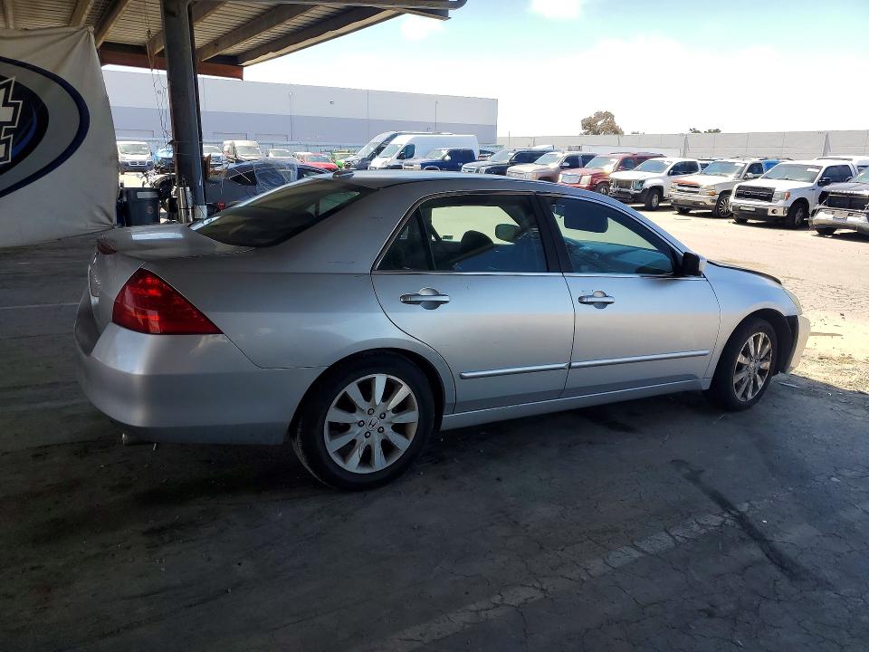 2006 Honda Accord VIN 1HGCM66516A041331 COPART salvage auction — FRONT END, Ca - Salvage Certificate, sold $250 on 2026-07-02 (photo 3)