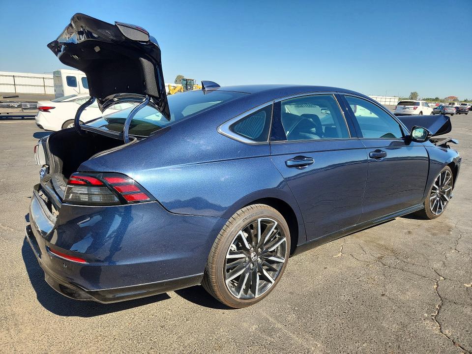 2025 Honda Accord VIN 1HGCY2F86SA037468 COPART salvage auction — FRONT END, Ca - Salvage Certificate, sold $8,600 on 2026-07-30 (photo 3)