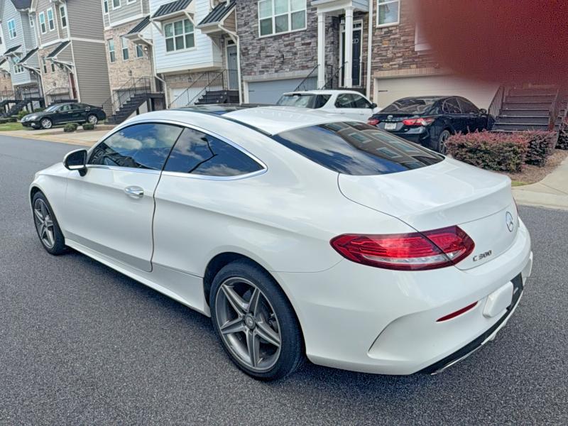 2017 Mercedes-benz C-klasse VIN WDDWJ4KB7HF538870 COPART salvage auction — MINOR DENT/SCRATCHES, GA - CERTIFICATE OF TITLE (P), sold $12,000 on 2026-07-29 (photo 3)