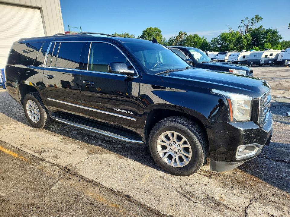 2018 Gmc Yukon VIN 1GKS2GKC6JR366842 COPART salvage auction — HAIL, Salvage Title, sold $2,250 on 2026-07-29 (photo 4)