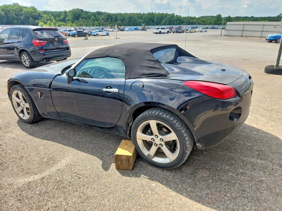 2007 Pontiac Solstice VIN 1G2MB35BX7Y106656 COPART salvage auction — FRONT END, Tn - Salvage Certificate, sold $800 on 2026-08-18 (photo 2)