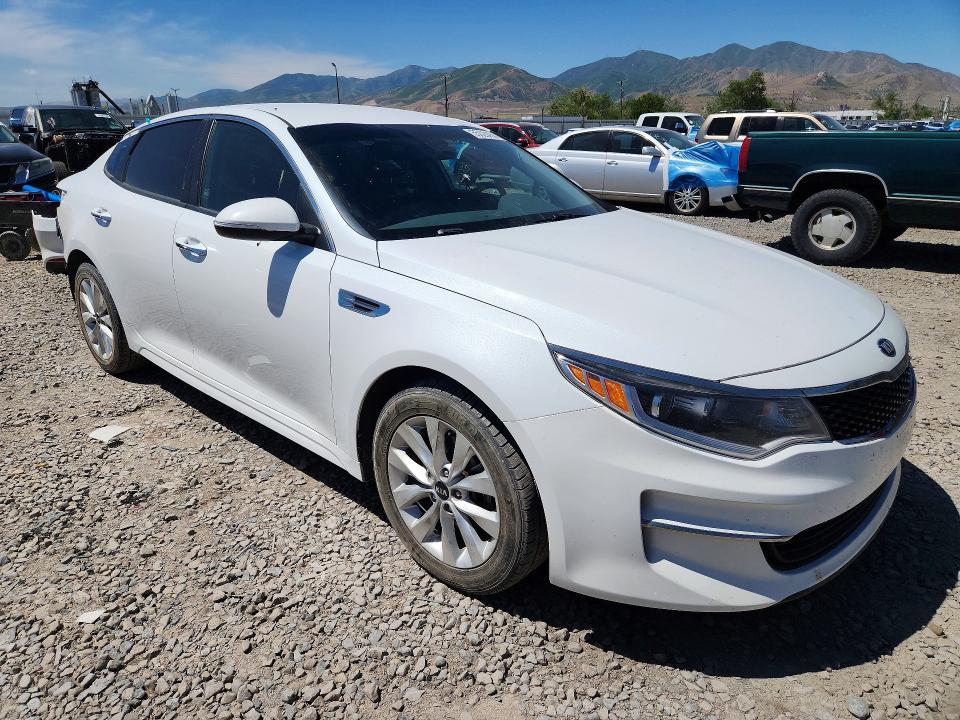 2017 Kia Optima VIN 5XXGT4L34HG121059 COPART salvage auction — REAR END, Ut - Salvage Certificate, sold $1,600 on 2026-07-02 (photo 4)