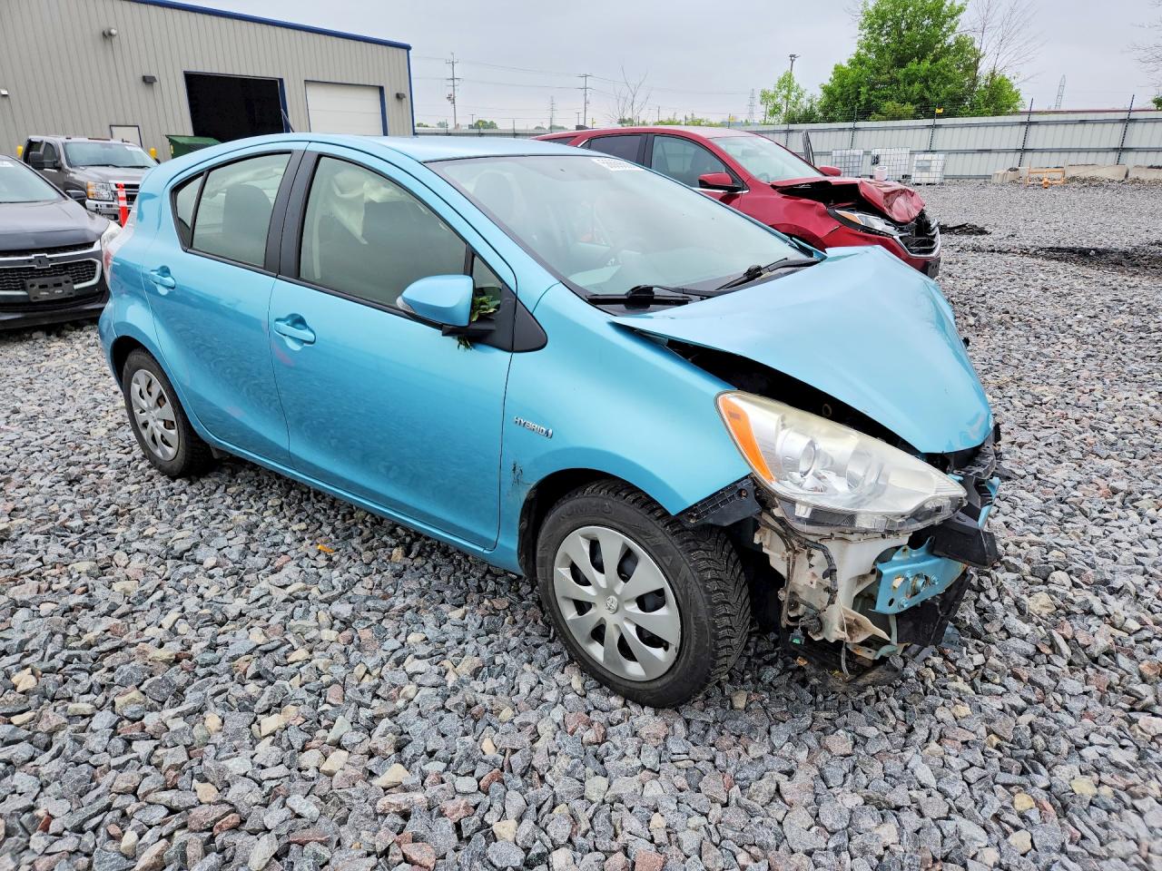 2012 Toyota Prius c VIN JTDKDTB3XC1012435 COPART salvage auction — Front End, Ct - Clean Title, sold $2,500 on 2026-09-21 (photo 4)