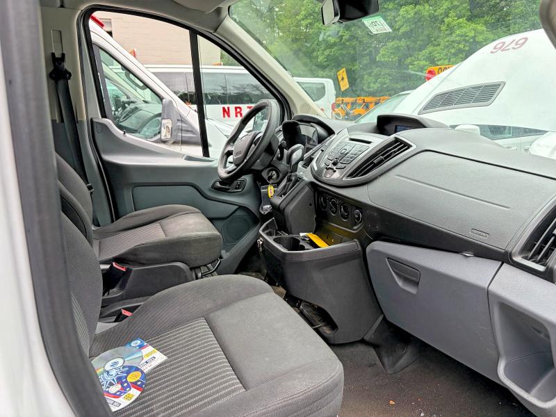 2015 Ford Transit VIN 1FBZX2ZM8FKA91962 COPART salvage auction — NORMAL WEAR, Ma - Certificate Of Title (P), sold $3,800 on 2026-07-03 (photo 5)