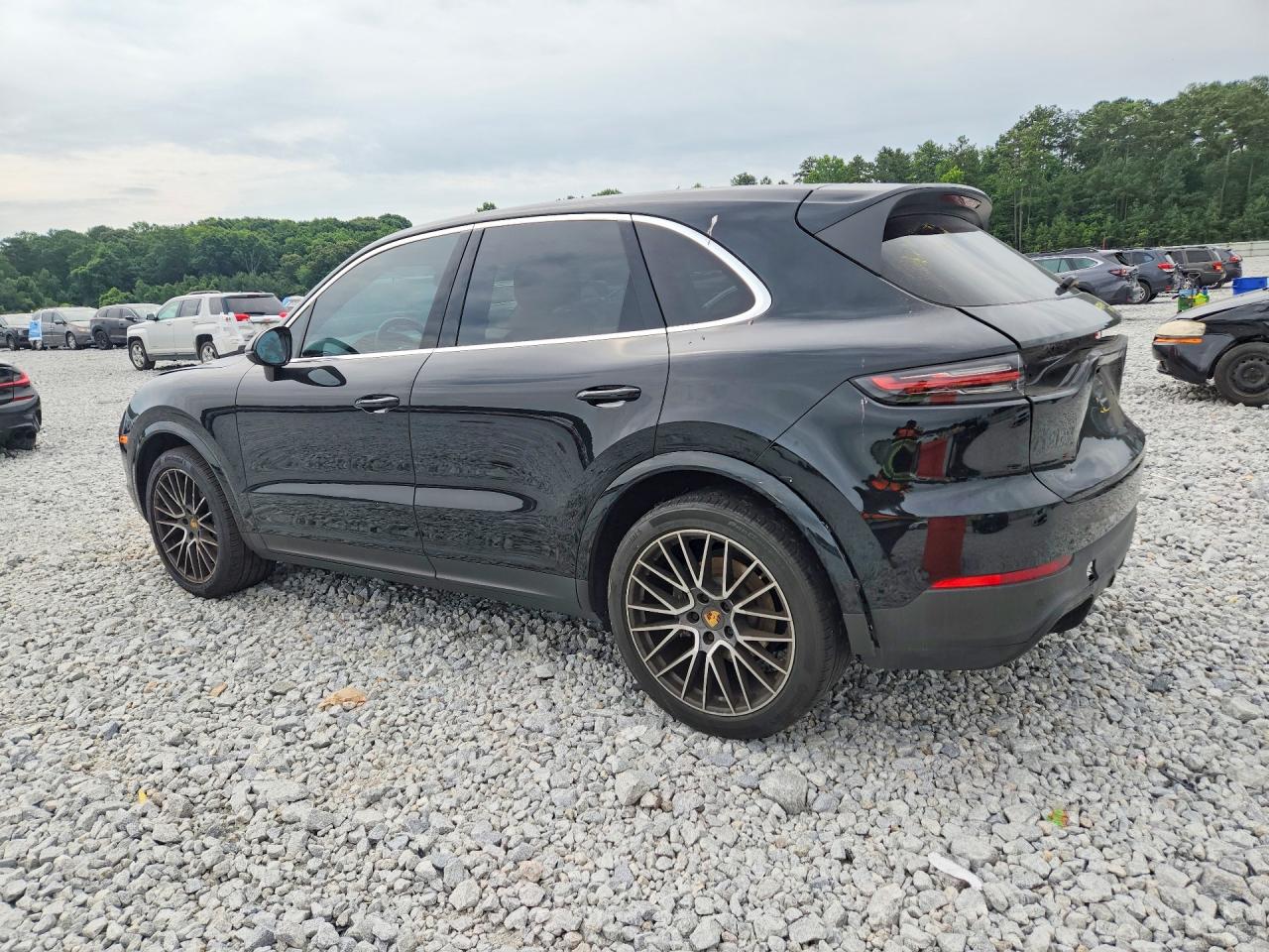 2021 Porsche Cayenne VIN WP1AA2AY8MDA07695 COPART salvage auction — Rear End, GA - CERT OF TITLE-SALVAGE, sold $25,500 on 2026-08-11 (photo 2)