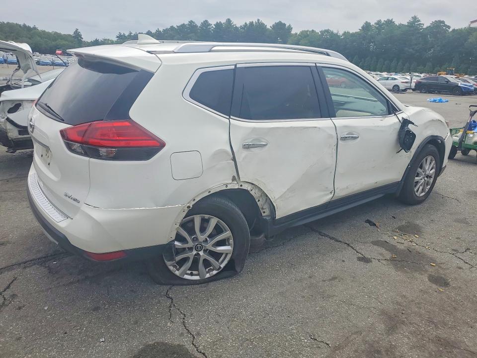 2017 Nissan VIN JN8AT2MV3HW027249 COPART salvage auction — SIDE, Ri - Salvage Certificate Of Title, sold $625 on 2026-07-28 (photo 3)