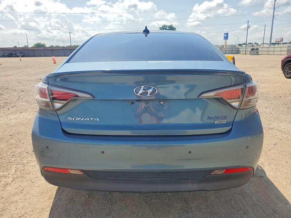 2016 Hyundai Sonata VIN KMHE34L10GA018832 COPART salvage auction — HAIL, Tx - Certificate Of Title (P), sold $5,500 on 2026-07-22 (photo 6)