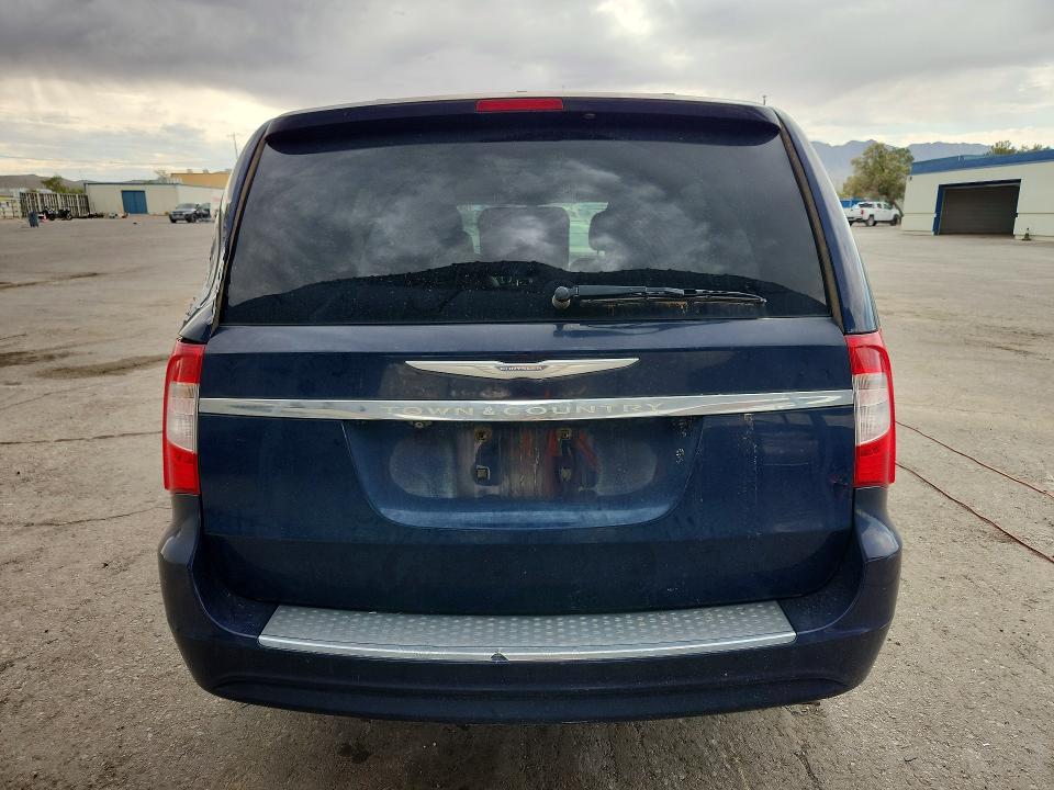 2014 Chrysler VIN 2C4RC1BG2ER198821 COPART salvage auction — SIDE, Tx - Salvage Vehicle Title, sold $125 on 2026-07-31 (photo 6)