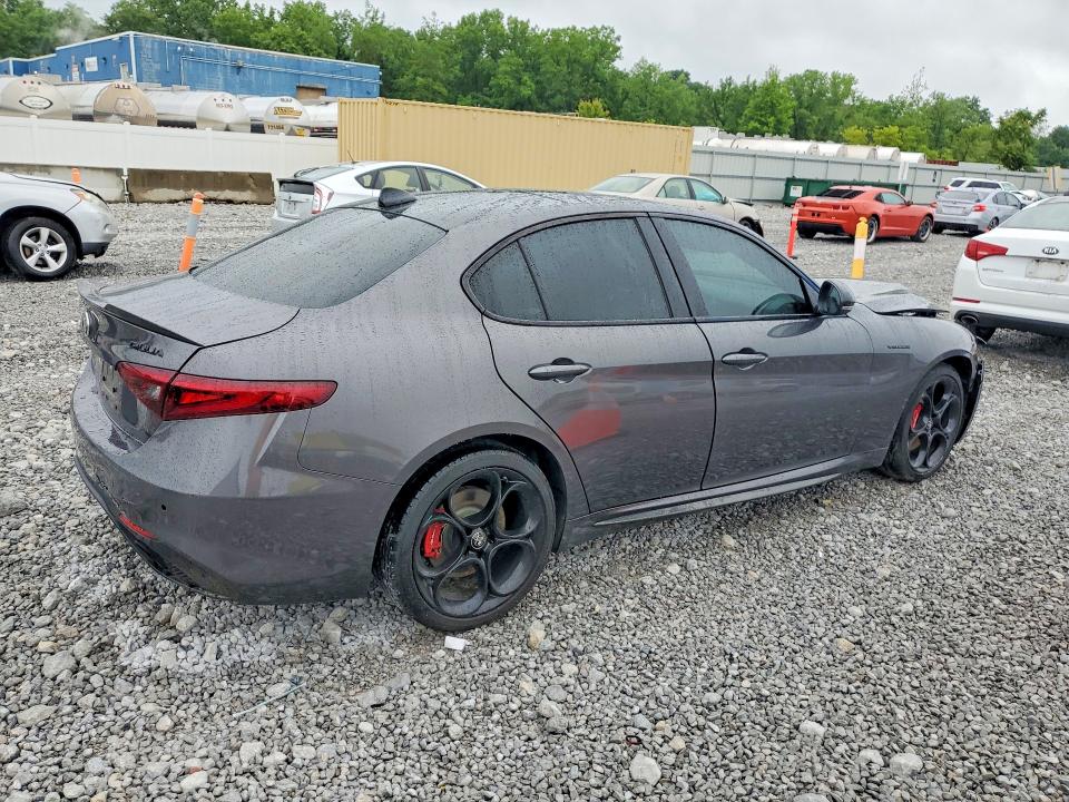 2022 Alfa romeo VIN ZARFANBN0N7659813 COPART salvage auction — FRONT END, Oh - Cert Of Title-Salvage, sold $10,700 on 2026-07-02 (photo 3)