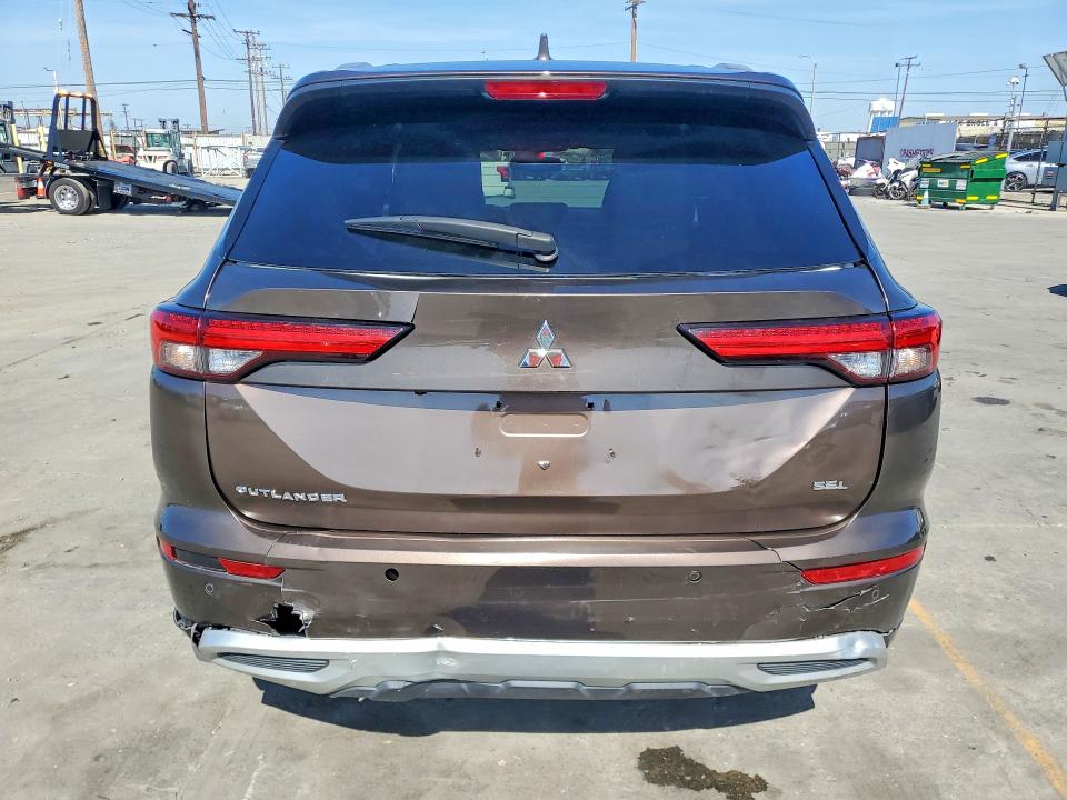 2022 Mitsubishi Outlander VIN JA4J3VA81NZ085893 COPART salvage auction — REAR END, Ca - Salvage Certificate, sold $12,700 on 2026-07-20 (photo 6)