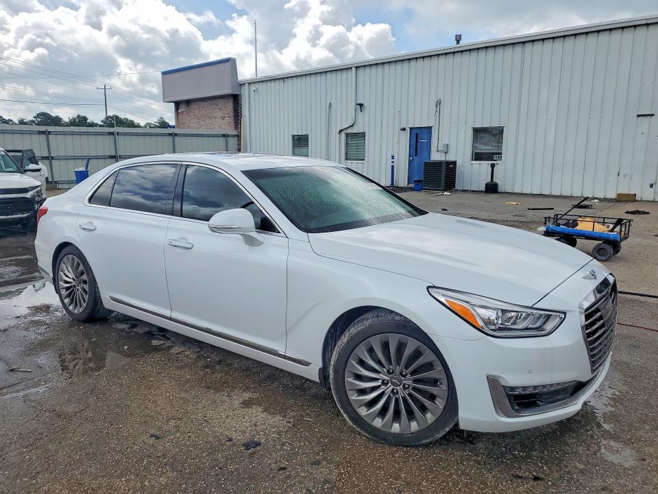 2018 Genesis G90 VIN KMHG34JA9JU040149 COPART salvage auction — SIDE, AL - CERT OF TITLE-SALVAGE TITLE, sold $7,200 on 2026-09-17 (photo 4)