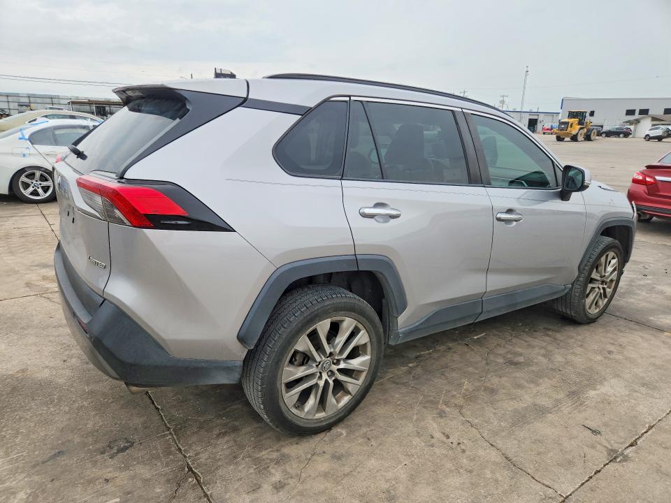 2019 Toyota Rav 4 VIN 2T3Y1RFV1KC010382 COPART salvage auction — FRONT END, Tx - Salvage Vehicle Title, sold $10,900 on 2026-07-02 (photo 3)
