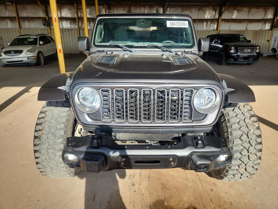 2024 Jeep Wrangler / VIN 1C4PJXAG6RW101005 COPART salvage auction — MINOR DENT/SCRATCHES, Az - Cert Of Title-Restored Salvage, sold $18,800 on 2026-07-27 (photo 5)