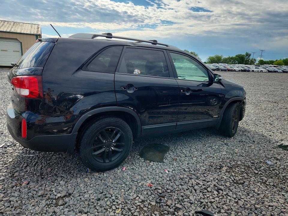 2015 Kia Sorento VIN 5XYKTDA69FG582936 COPART salvage auction — FRONT END, Mt - Certificate Of Title, sold $175 on 2026-07-27 (photo 3)