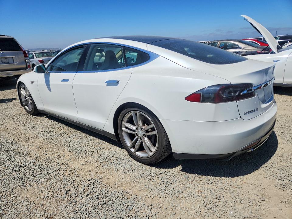 2013 Tesla Model s VIN 5YJSA1CN7DFP04531 COPART salvage auction — FRONT END, Mt - Dis/Dlr/Exp Only Clean Title, sold $2,100 on 2026-07-07 (photo 2)