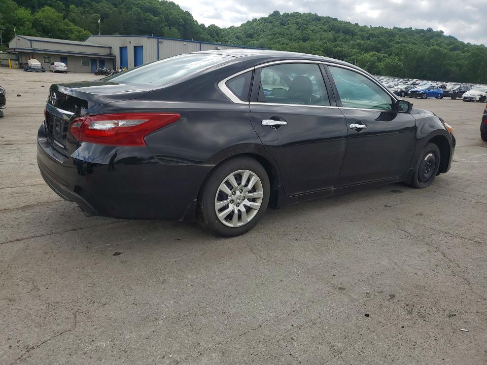 2018 Nissan Altima VIN 1N4AL3AP0JC110268 COPART salvage auction — MINOR DENT/SCRATCHES, PA - CERT OF TITLE, sold $1,100 on 2026-07-17 (photo 3)