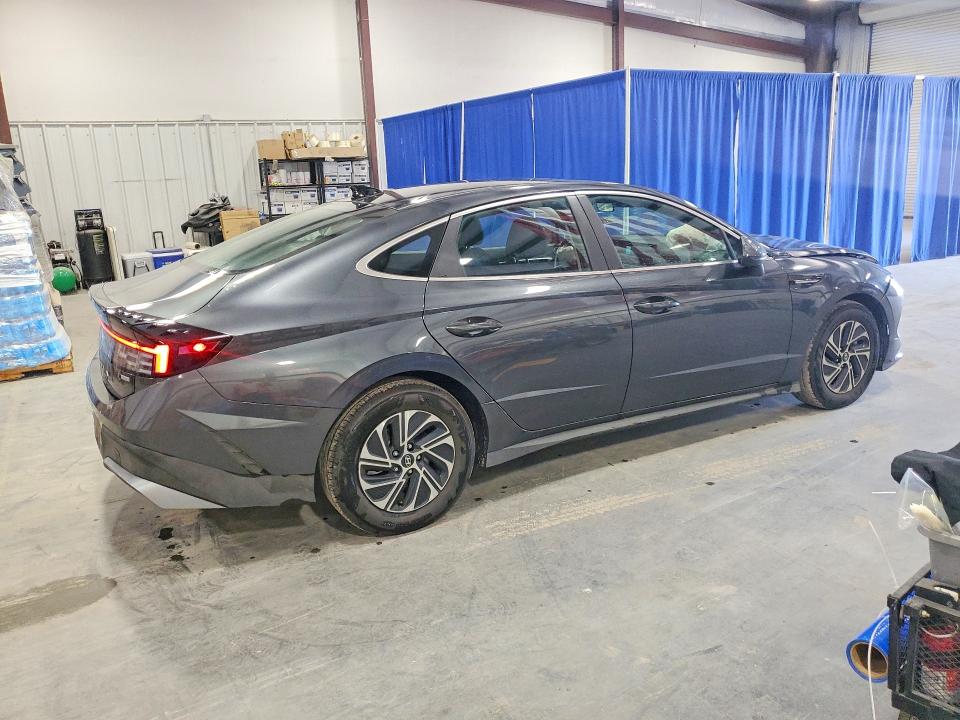 2026 Hyundai Sonata VIN KMHL24JJ7TA142748 COPART salvage auction — FRONT END, Fl - Certificate Of Destruction, sold $7,100 on 2026-07-22 (photo 3)