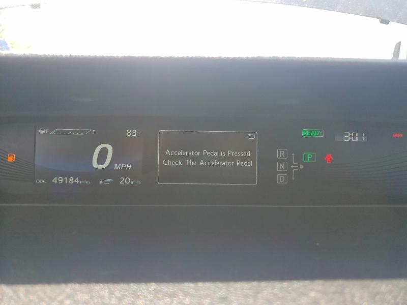 2018 Toyota Mirai VIN JTDBVRBD5JA005317 COPART salvage auction — MINOR DENT/SCRATCHES, Mi - Certificate Of Title, sold $3,550 on 2026-07-07 (photo 9)