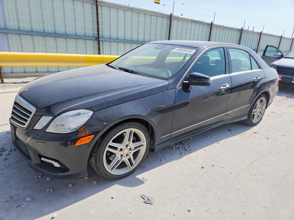 2011 Mercedes-benz E-klasse VIN WDDHF5GB3BA301841 COPART salvage auction — WATER/FLOOD, Tx - Salvage Title-Flood Damage, sold $175 on 2026-07-28 (photo 1)