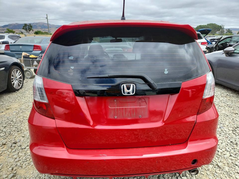 2011 Honda Fit VIN JHMGE8H57BS011405 COPART salvage auction — FRONT END, CA - SALVAGE CERTIFICATE, sold $500 on 2026-07-14 (photo 6)