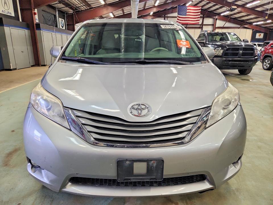 2014 Toyota VIN 5TDDK3DC0ES090711 COPART salvage auction — MINOR DENT/SCRATCHES, Ny - Certificate Of Title (P), sold $4,950 on 2026-07-14 (photo 5)