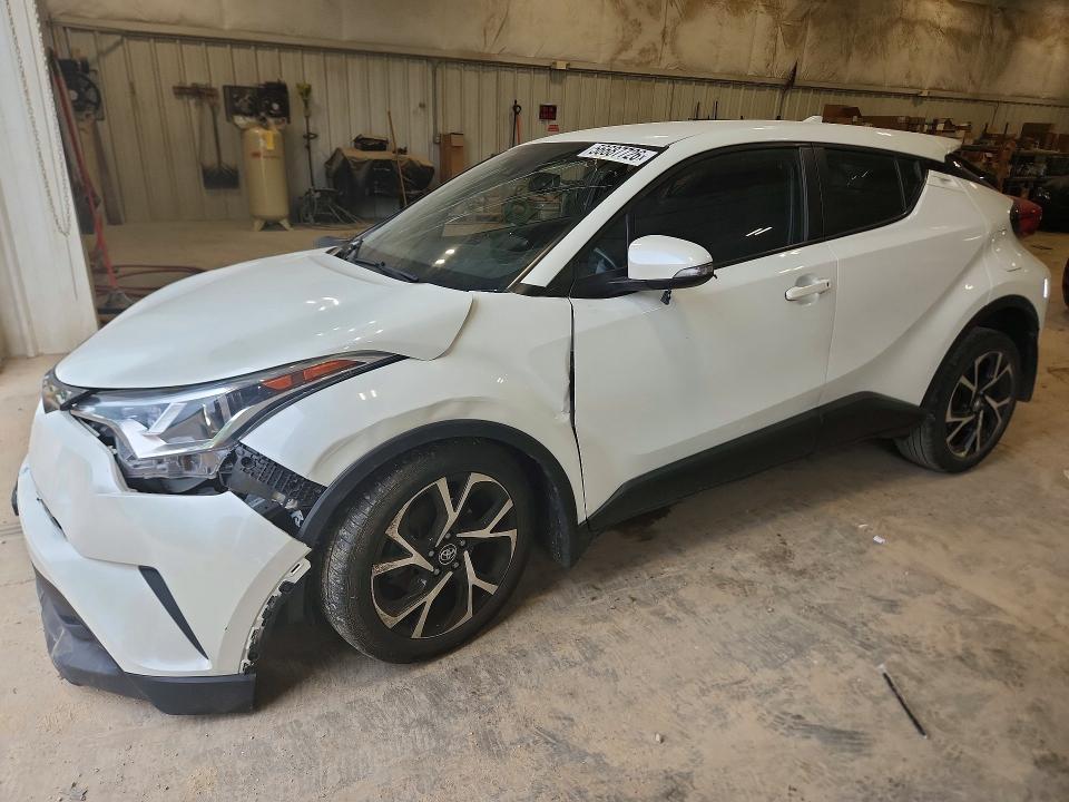 2018 Toyota C-hr VIN NMTKHMBX0JR013184 COPART salvage auction — FRONT END, Wi - Certificate Of Title, sold $300 on 2026-07-29 (photo 1)