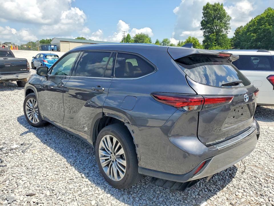 2024 Toyota Highlander VIN 5TDEBRCH8RS619297 COPART salvage auction — REAR END, TN - SALVAGE CERTIFICATE, sold $16,100 on 2026-07-30 (photo 2)