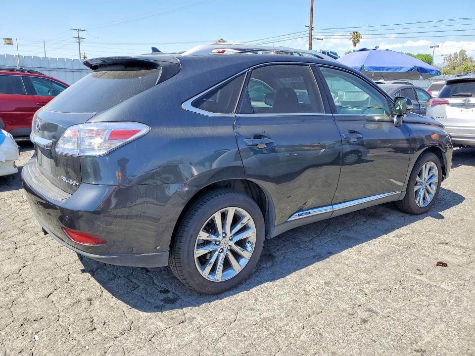 2011 Lexus Rx 450h VIN JTJBC1BA4B2037083 COPART salvage auction — MINOR DENT/SCRATCHES, CA - APP FOR DUP CLEAN OR AC, sold $2,600 on 2026-07-09 (photo 3)