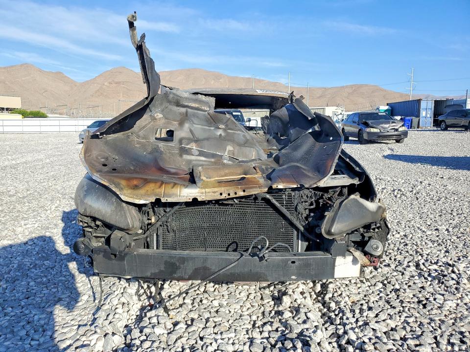 2012 Chrysler 200 VIN 1C3CCBAG0CN225705 COPART salvage auction — BURN, Nv - Non-Repairable Vehicle Cert, sold $125 on 2026-07-13 (photo 5)