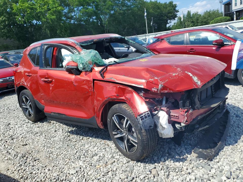 2023 Volvo Xc40 VIN YV4L12UV0P2946140 COPART salvage auction — SIDE, Ma - Cert Of Title-Salvage, sold $375 on 2026-07-22 (photo 4)