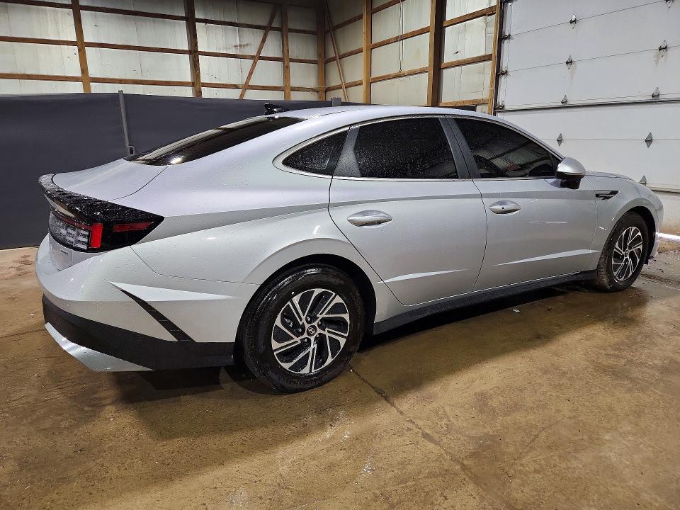 2026 Hyundai Sonata hybrid VIN KMHL24JJXTA164386 COPART salvage auction — SIDE, Fl - Certificate Of Title, sold $10,900 on 2026-07-20 (photo 3)