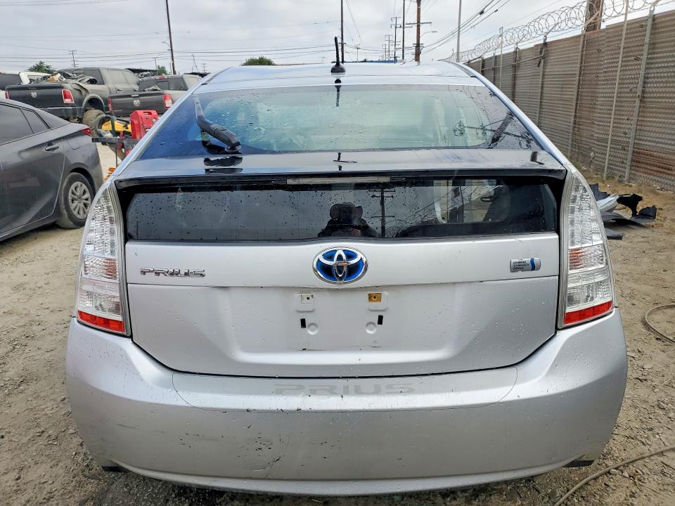 2011 Toyota Prius VIN JTDKN3DU2B1366824 COPART salvage auction — STRIPPED, Ca - Salvage Certificate, sold $175 on 2026-07-20 (photo 6)
