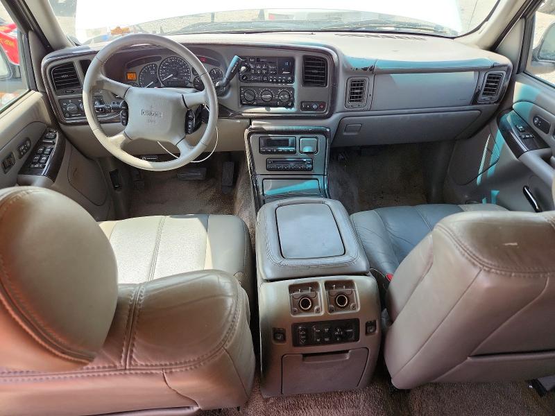 2002 Gmc Denali VIN 1GKFK66U92J253756 COPART salvage auction — REAR END, Ca - Dis/Dlr/Exp Only Clean Title (P), sold $325 on 2026-07-02 (photo 8)