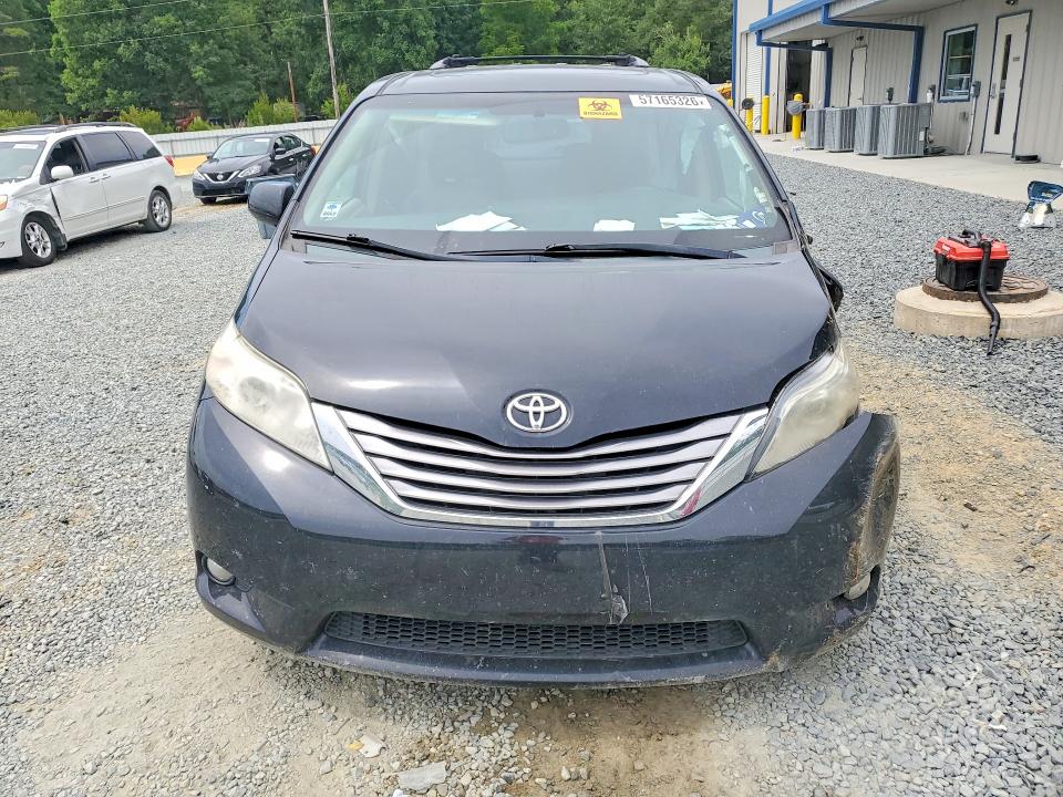 2015 Toyota Sienna VIN 5TDYK3DC3FS584158 COPART salvage auction — REAR END, NC - SALVAGE CERTIFICATE OF TITLE, sold $225 on 2026-07-23 (photo 5)