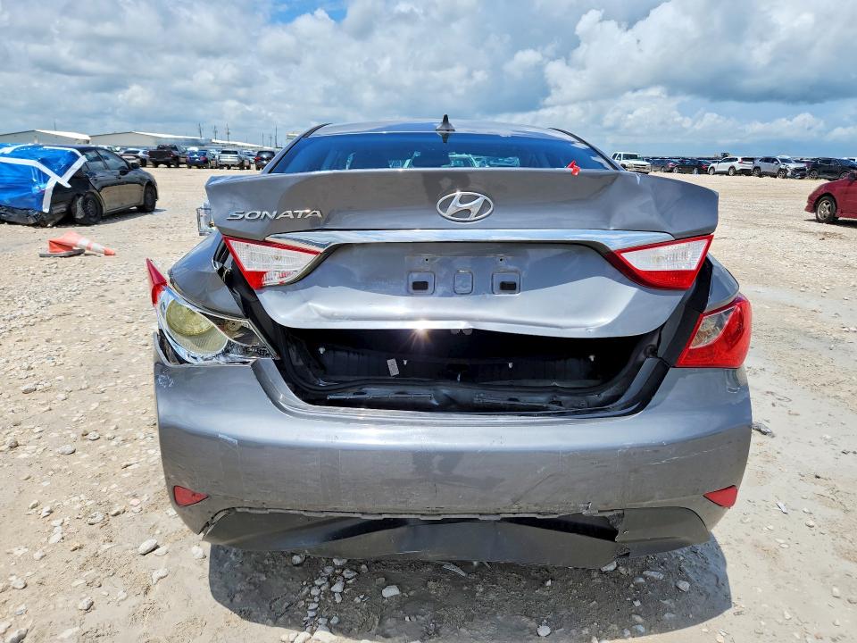 2014 Hyundai VIN 5NPEB4ACXEH907493 COPART salvage auction — REAR END, Tx - Salvage Vehicle Title, sold $800 on 2026-07-02 (photo 6)