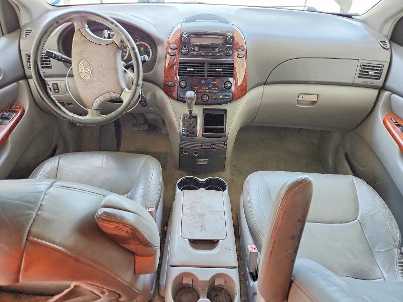 2004 Toyota Sienna VIN 5TDZA22C54S017502 COPART salvage auction — MINOR DENT/SCRATCHES, Ga - Certificate Of Title, sold $650 on 2026-07-03 (photo 8)