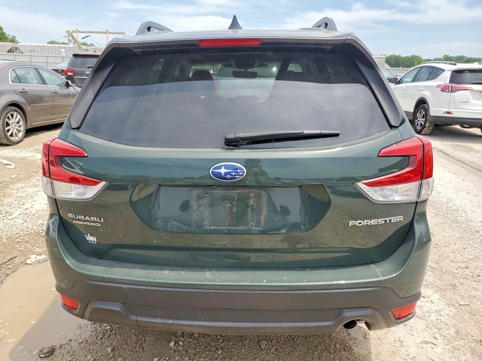 2024 Subaru VIN JF2SKADC7RH473147 COPART salvage auction — WATER/FLOOD, Mo - Salvage Certificate Of Title, sold $15,200 on 2026-07-30 (photo 6)