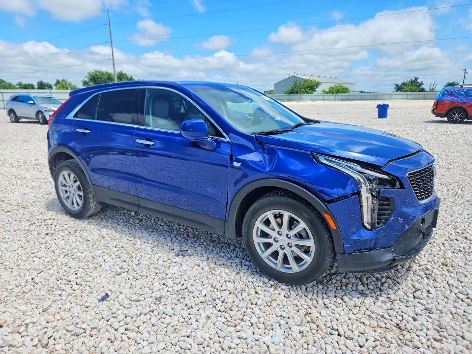 2022 Cadillac Xt4 VIN 1GYAZAR40NF156527 COPART salvage auction — FRONT END, TX - SALVAGE VEHICLE TITLE, sold $8,000 on 2026-09-03 (photo 4)