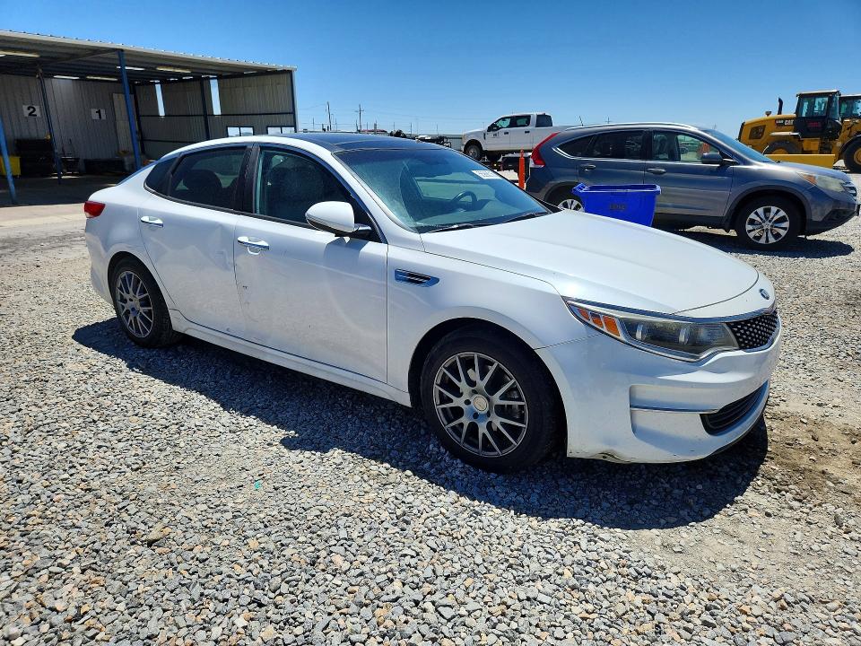 2016 Kia Optima VIN 5XXGU4L31GG065416 COPART salvage auction — VANDALISM, Co - Public - Salvage Title, sold $2,250 on 2026-07-09 (photo 4)