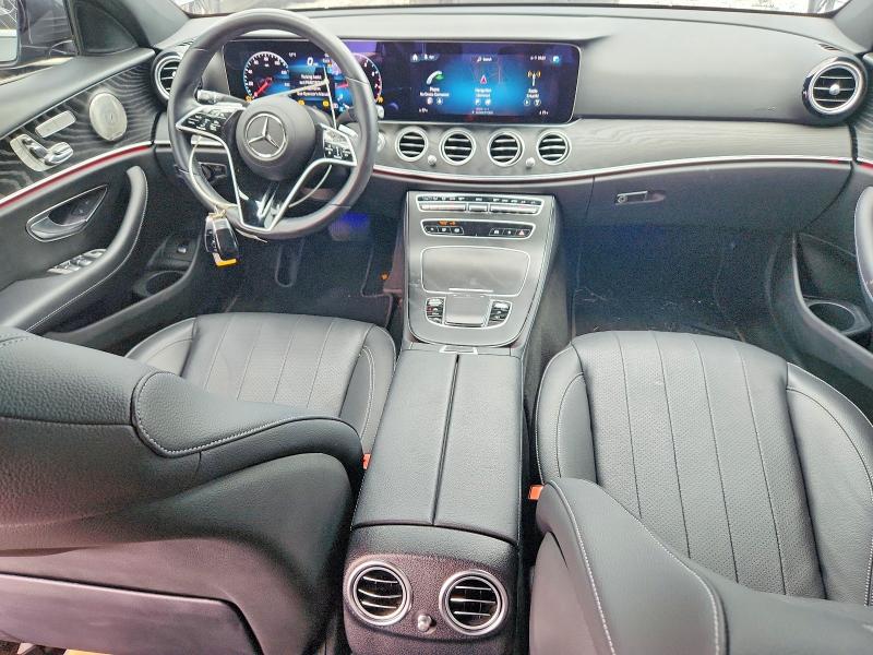 2022 Mercedes-benz E-klasse VIN W1KZF8EBXNB072534 COPART salvage auction — MINOR DENT/SCRATCHES, Mt - Certificate Of Title (P), sold $29,500 on 2026-07-28 (photo 8)