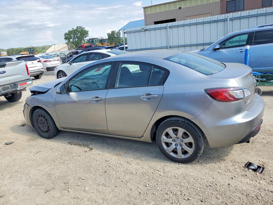 2011 Mazda 3 VIN JM1BL1UF4B1424251 COPART salvage auction — FRONT END, Ks - Cert Of Title-Salvage, sold $90 on 2026-07-30 (photo 2)