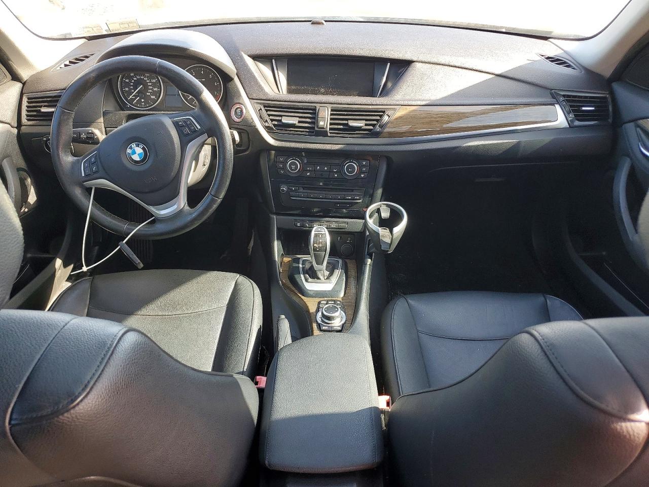 2015 BMW X1 VIN WBAVL1C51FVY37360 COPART salvage auction — Front End, PA - CERT OF TITLE W/SALVAGE HISTOR, sold $1,500 on 2026-07-03 (photo 8)