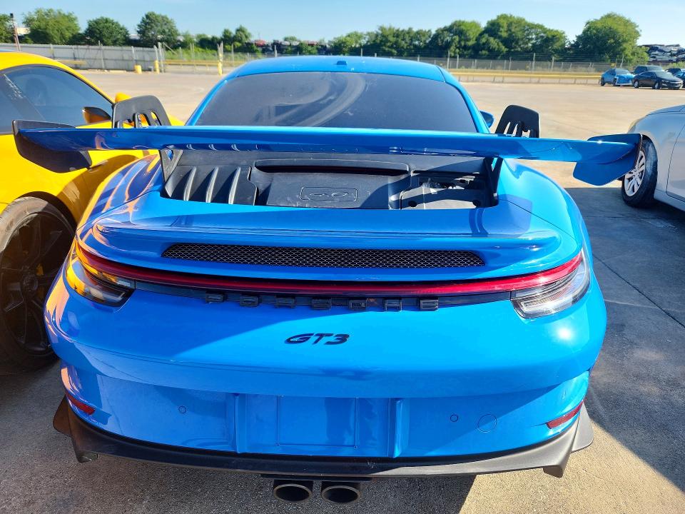 2022 Porsche 911 VIN WP0AC2A94NS268310 COPART salvage auction — FRONT END, Il - Salvage Certificate (P), sold $146,000 on 2026-07-18 (photo 6)