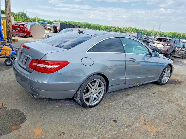 2010 Mercedes-benz E-class VIN WDDKJ5GB0AF018142 COPART salvage auction — FRONT END, TN - SALVAGE CERTIFICATE, sold $475 on 2026-07-28 (photo 3)