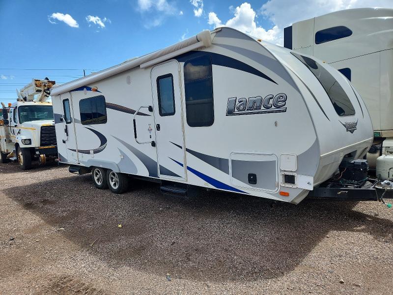 2017 Lancia Camper VIN 56YTT2220HL319343 COPART salvage auction — HAIL, Co - Salvage Title, sold $550 on 2026-07-30 (photo 1)