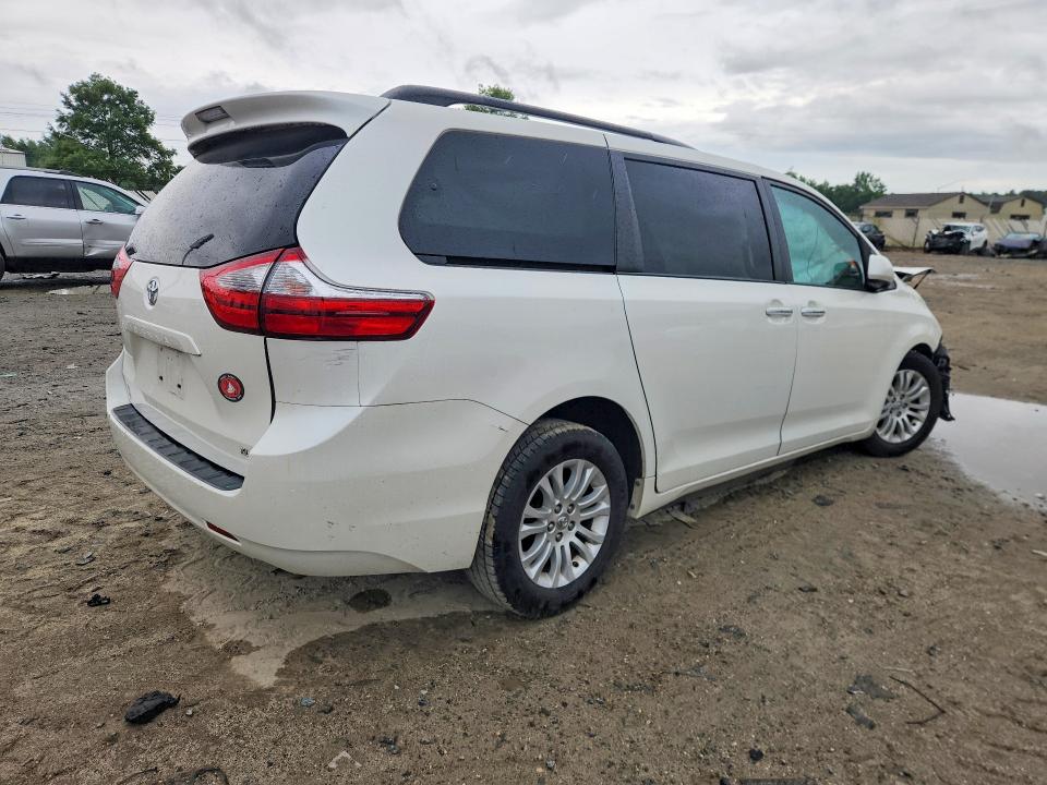 2017 Toyota Sienna VIN 5TDYZ3DC3HS885284 COPART salvage auction — FRONT END, Id - Salvage Certificate Of Title, sold $1,600 on 2026-07-28 (photo 3)