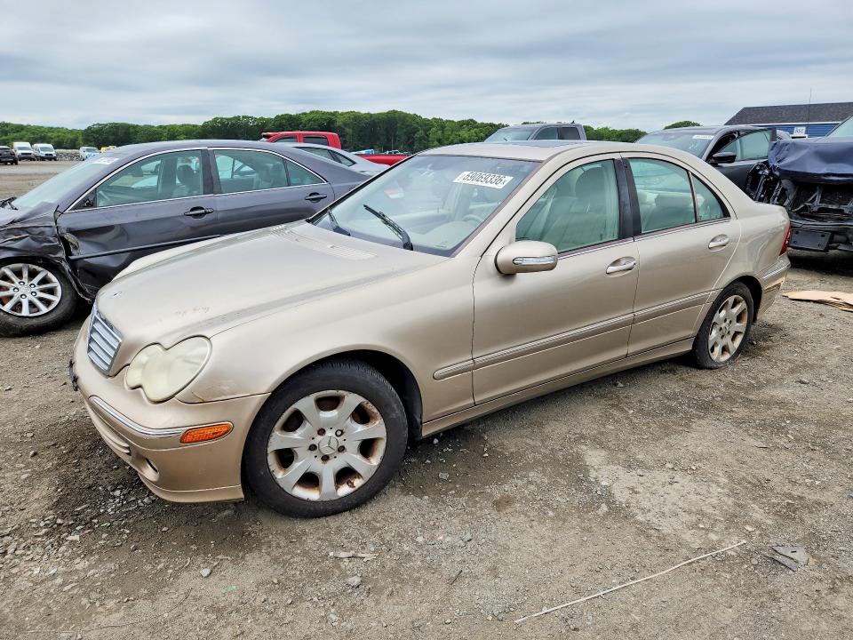 2005 Mercedes-benz C class VIN WDBRF81J55F595068 COPART salvage auction — NORMAL WEAR, MA - CERTIFICATE OF TITLE (P), sold $425 on 2026-07-29 (photo 1)